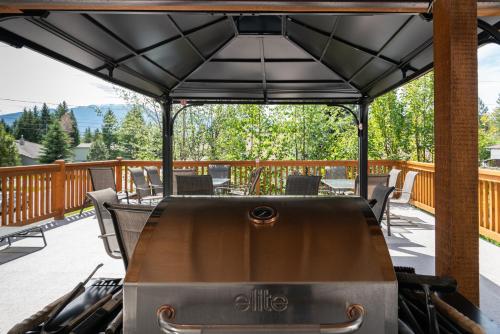 Balkoni atau teres di Cedar Motel