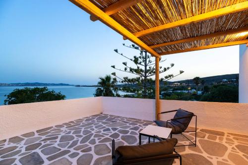 Omilos Beachfront House