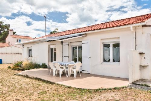 Charmante maison pour un sejour authentique a l Epine