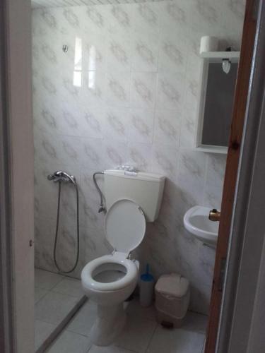 Afbeelding uit fotogalerij van Nikos Apartments in Lefkos Karpathou