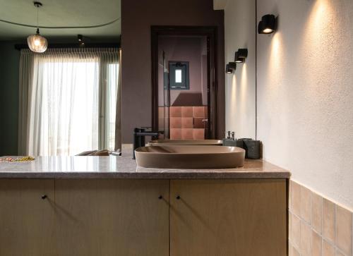 Callisti Suites tesisinde bir banyo