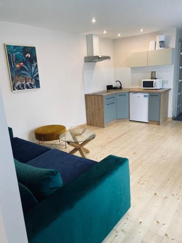 Majoituspaikan Katrinas place keittiö tai keittotila