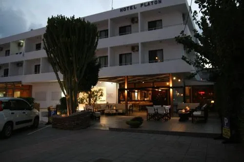 Hotel Platon picture