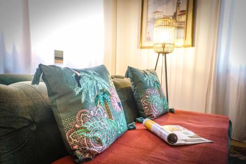 Ruang duduk di Besighomes Apartment Olive