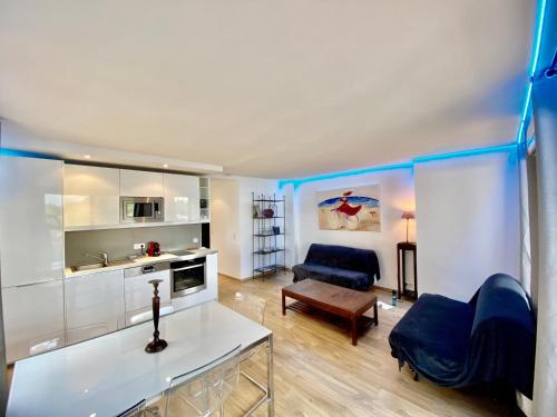 Afbeelding uit fotogalerij van La terrasse tropézienne in Cogolin