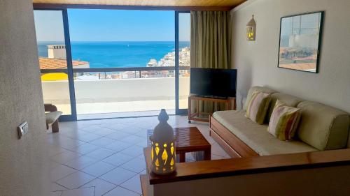 Albufeira, One step to the beach (13)