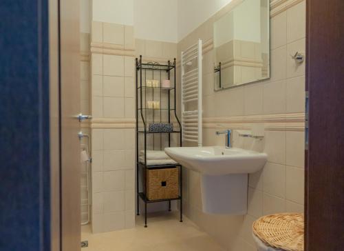 Bathroom sa Luxury 3-bedroom villa in Sozopolis with sea view