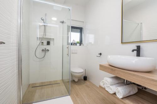 Kúpeľňa v ubytovaní Apartments Maella