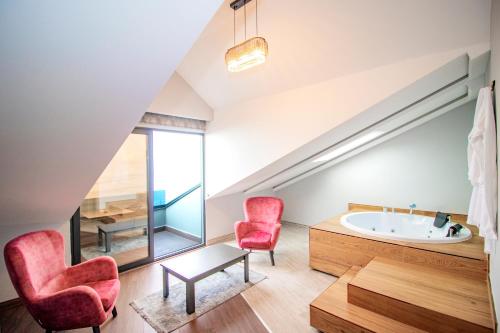 Posezení v ubytování Peerless Villas Hotel