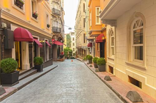 Фотография из галереи Meroddi Galata Flats в Стамбуле