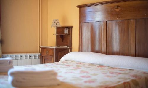 Postel nebo postele na pokoji v ubytování Cal Giral II