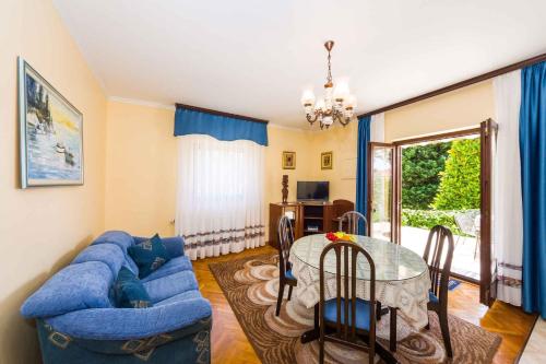 Fotografia z galérie ubytovania Apartments in Zadar/Zadar Riviera 7863 v destinácii Smirić