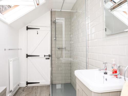 Et badeværelse på Brook Cottage