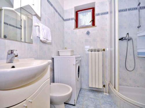 Gallery image of Apartment in Pula/Istrien 17385 in Veli Vrh