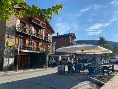 Hotel Esquirol – Photos 3