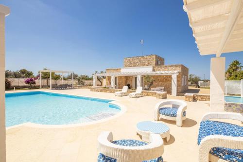 Malaspina luxury pool – Photos 4