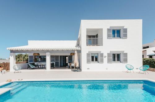 Villa Bini Maria à Binibeca - 10 couchages - vue mer, Sant ...