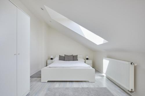 Fotografia z galérie ubytovania Airy Rooftop Flat in Michle by Prague Days v Prahe