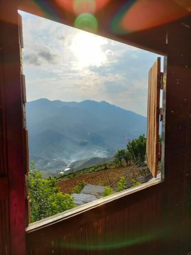 Φυσικό τοπίο κοντά σε αυτό το δωμάτιο σε οικογενειακή κατοικία