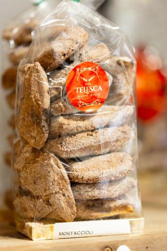 a package of bread with a tomato on it at Palazzo Badiale history&rooms in Atella