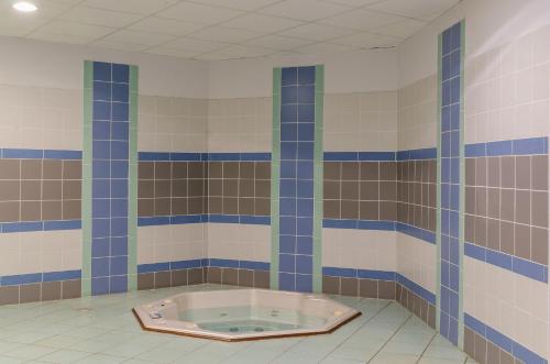 Koupelna v ubytování SOWELL HOTELS Ardèche