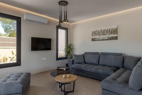 Gallery image of Amelia Residence in Tragaki