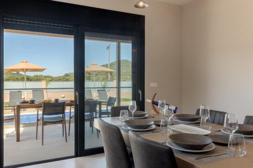 Gallery image of Amelia Residence in Tragaki
