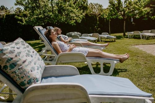 Fotografie z fotogalerie ubytování Kék Vendégház Family Resort v destinaci Gyenesdiás