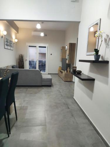 Φωτογραφία από το άλμπουμ του Felou's House 1 στην Ερμούπολη