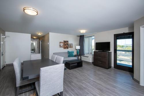Μια τηλεόραση ή/και κέντρο ψυχαγωγίας στο Staybridge Suites - Scottsdale - Talking Stick by IHG