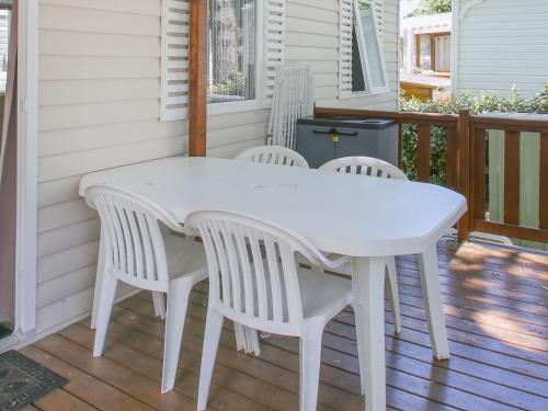 Mobile Home in Saint-Jean near Beach & Pool