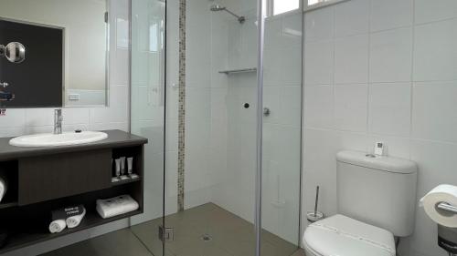 Un baño de Loddon River Motel Kerang