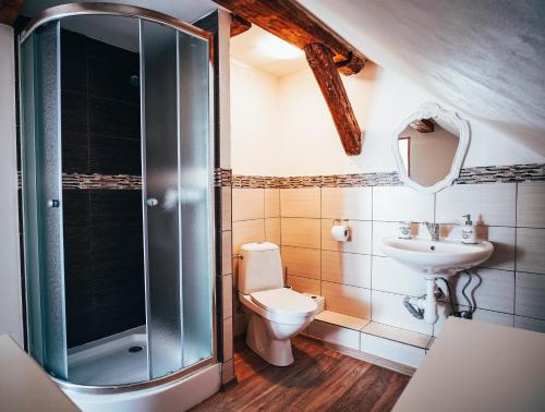 Ванна кімната в Trapani house & camp