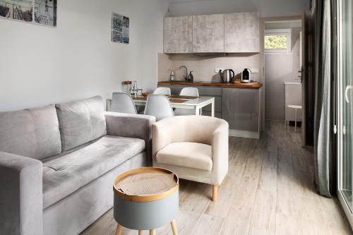 Posezení v ubytování M2 Resort Wellness & Spa