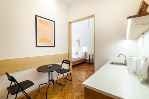 Imagen de la galería de Check-in Apartments, en Leópolis