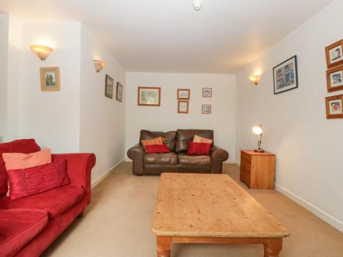 Wheelbarrow Cottage – Photos 3