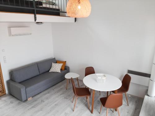 Χώρος καθιστικού στο Apartmán Čtrnáct