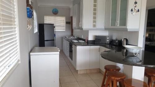 Dapur atau dapur kecil di Mangrove Beach Estate, Dadda's Place, 321 Bokmakierie WY