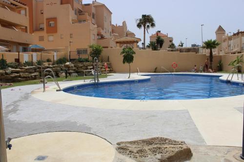 Los Lances Tarifa - Piscina y patio