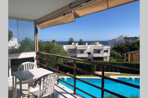 Très bel appartement avec piscine et tennis entre amis ou en famille