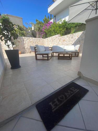 Jakov & Antonia Heritage Estate