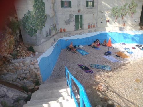 Bazén v ubytování Apartman Nino nebo v jeho okolí
