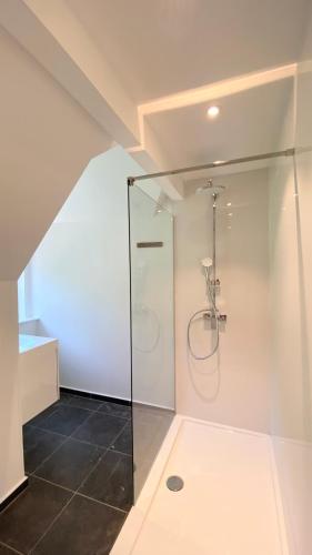 Ein Badezimmer in der Unterkunft House C - North Sea Stays