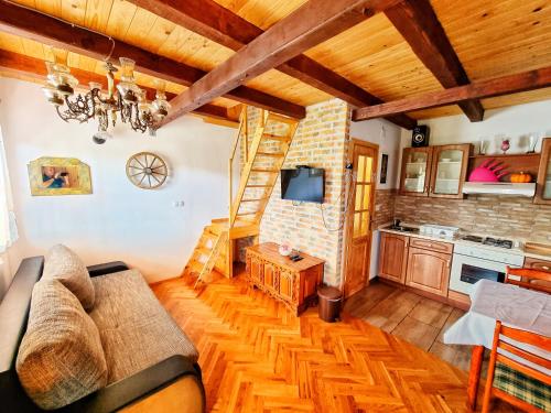 Zdjęcie z galerii obiektu Guesthouse Mreznica- Mreznicka Idila resort w mieście Galović-Selo