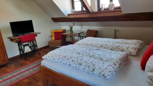 Postel nebo postele na pokoji v ubytování Korn-Hof