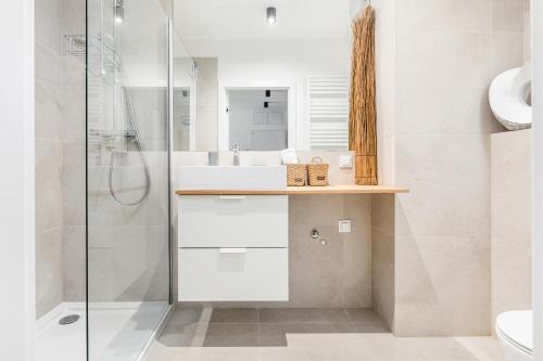 Phòng tắm tại Apartamenty Południowa 14 by Renters