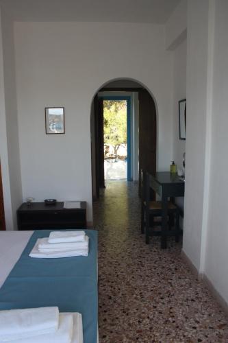 Φωτογραφία από το άλμπουμ του Meltemi Studios and Apartments στον Λογαρά