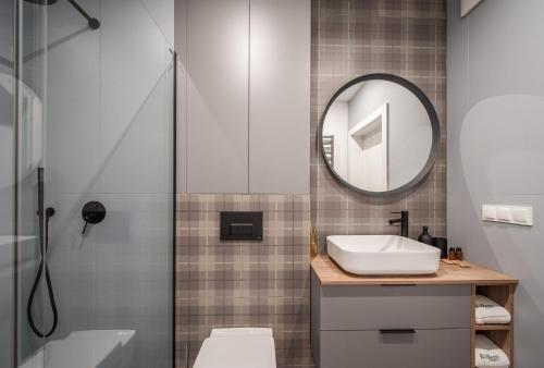 Koupelna v ubytování Yacht Park Marina View - BillBerry Apartments