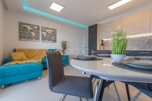 Luxury Sea View Apt Padi Via Mare