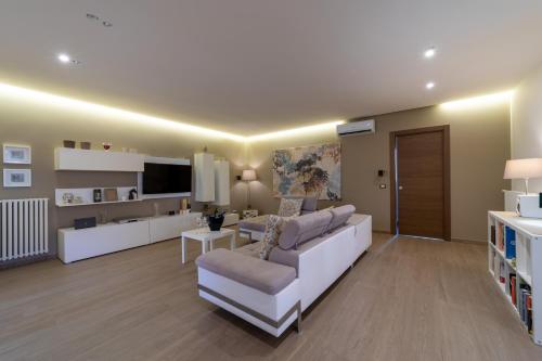 Golden Apartment – Photos 4